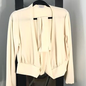 Tie ivory long sleeve top medium in size !